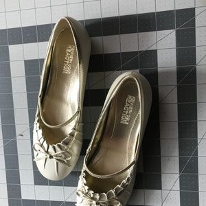 Girls shoes size 2.5 kenneth cole